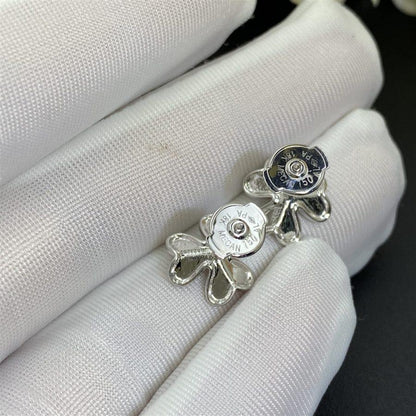 [Love More]FRIVOLE MINI SILVER FLOWER EARRINGS