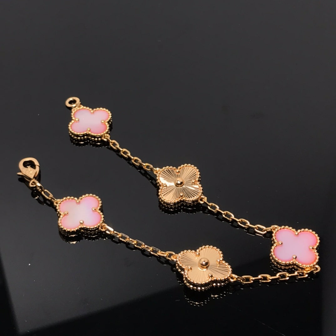 [Love More]CLOVER ARMBAND 5 MOTIV ROSA UND ROTGOLD