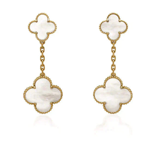 [Love More]CLOVER 2 MOTIF WHITE MOP EARRINGS